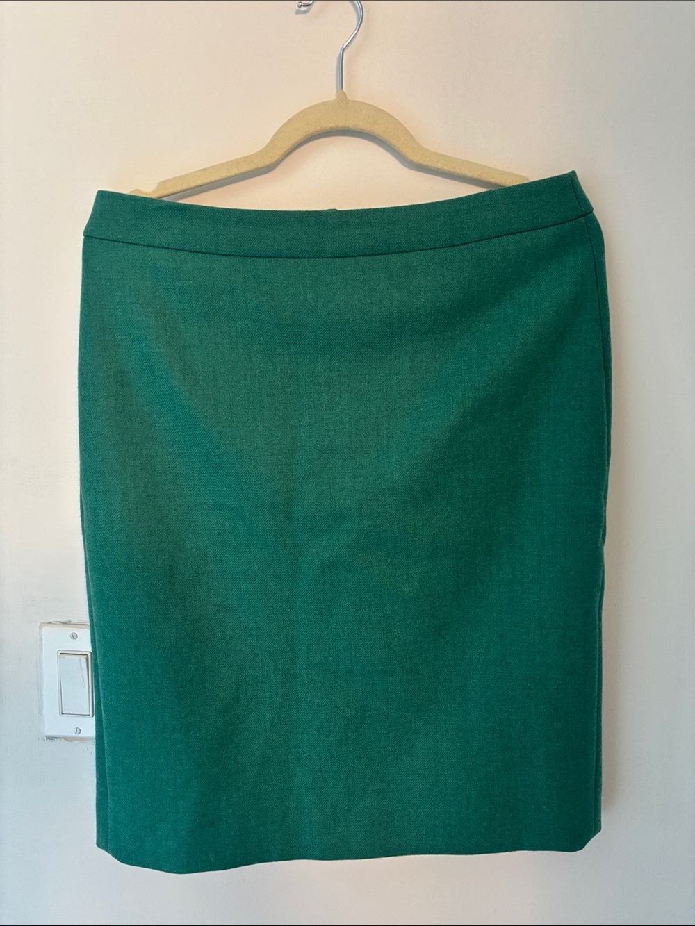 J. Crew 100% Wool Women's Green No. 2 Pencil Skirt Size 8